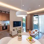 Apartment Lucian Rhodes City