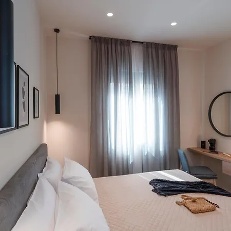 Lucian Apartamento *