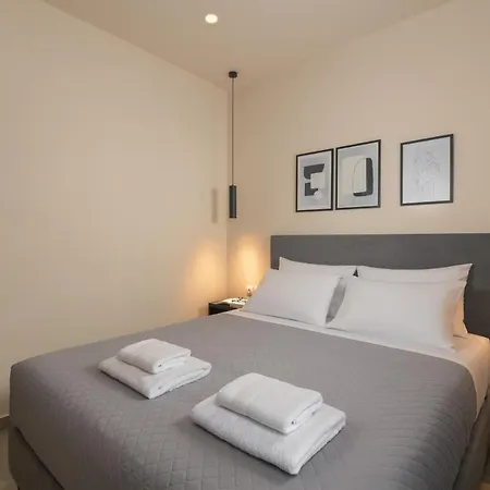 Lucian Apartment *